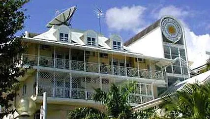 **  Hotel Saint John Perse Pointe-à-Pitre Guadeloupe